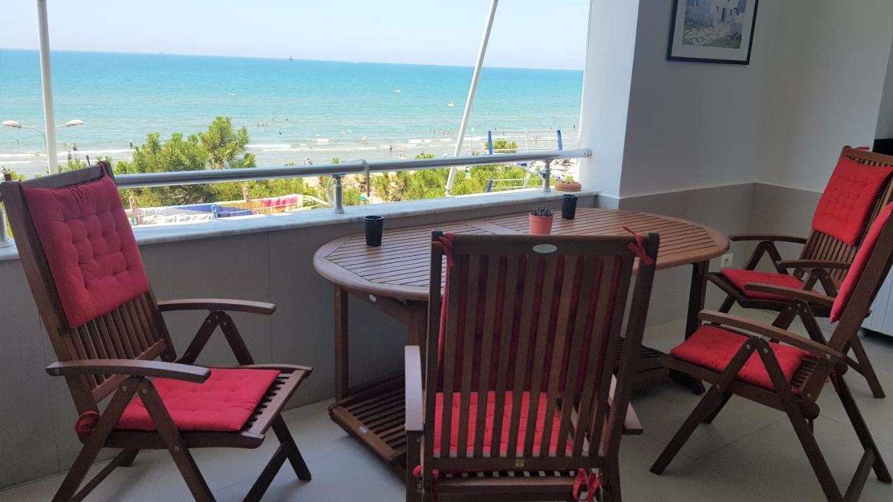 M&i With Sea View